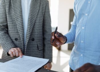 ゼネコン営業のメリットを説明