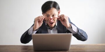 つかみ：営業トーク