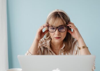 アウトバウンド営業のコツは話し方にあり！